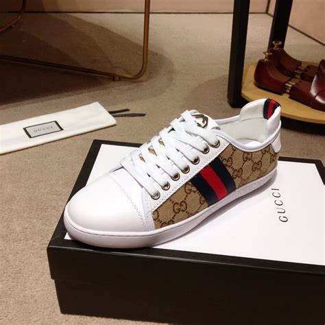 scarponi gucci uomo|gucci shoes highest price.